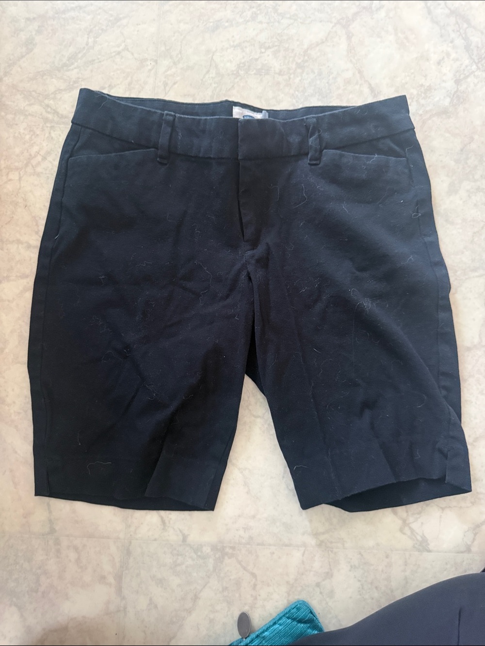 Old Navy Black Women's Bermuda Shorts - Tailored Style
